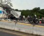 Incendio de tráiler mantiene cerrada la autopista Isla–Acayucan; suman casi seis horas sin paso